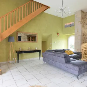  Hébergement de vacances Tour Des Alleux - Maison De Maitre Pour 6 France