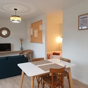  Appartement Port De France