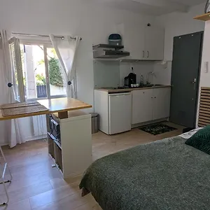  Appartement Avec Parking A Pied Et Calme France